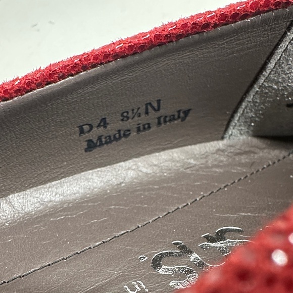 SAS Sofia Wedges Dress Pumps Shoes Snakeskin Leather Red New Size 8.5 Narrow - Picture 8 of 10